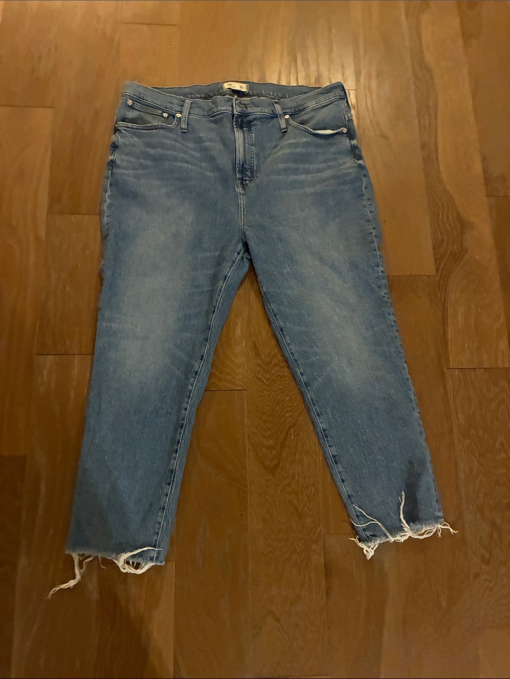 Madewell Light Blue Cropped Raw-Hem Jeans
